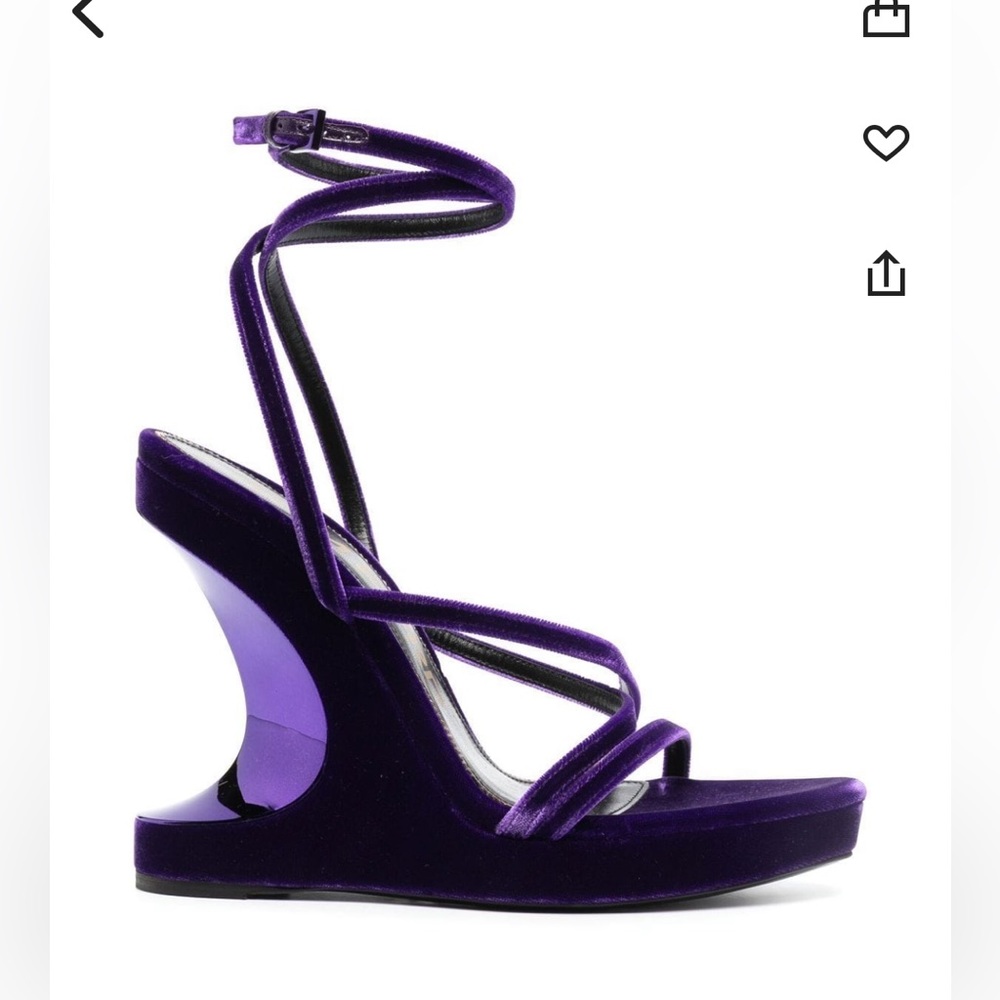 Brand new Tom ford never worn and gorgeous